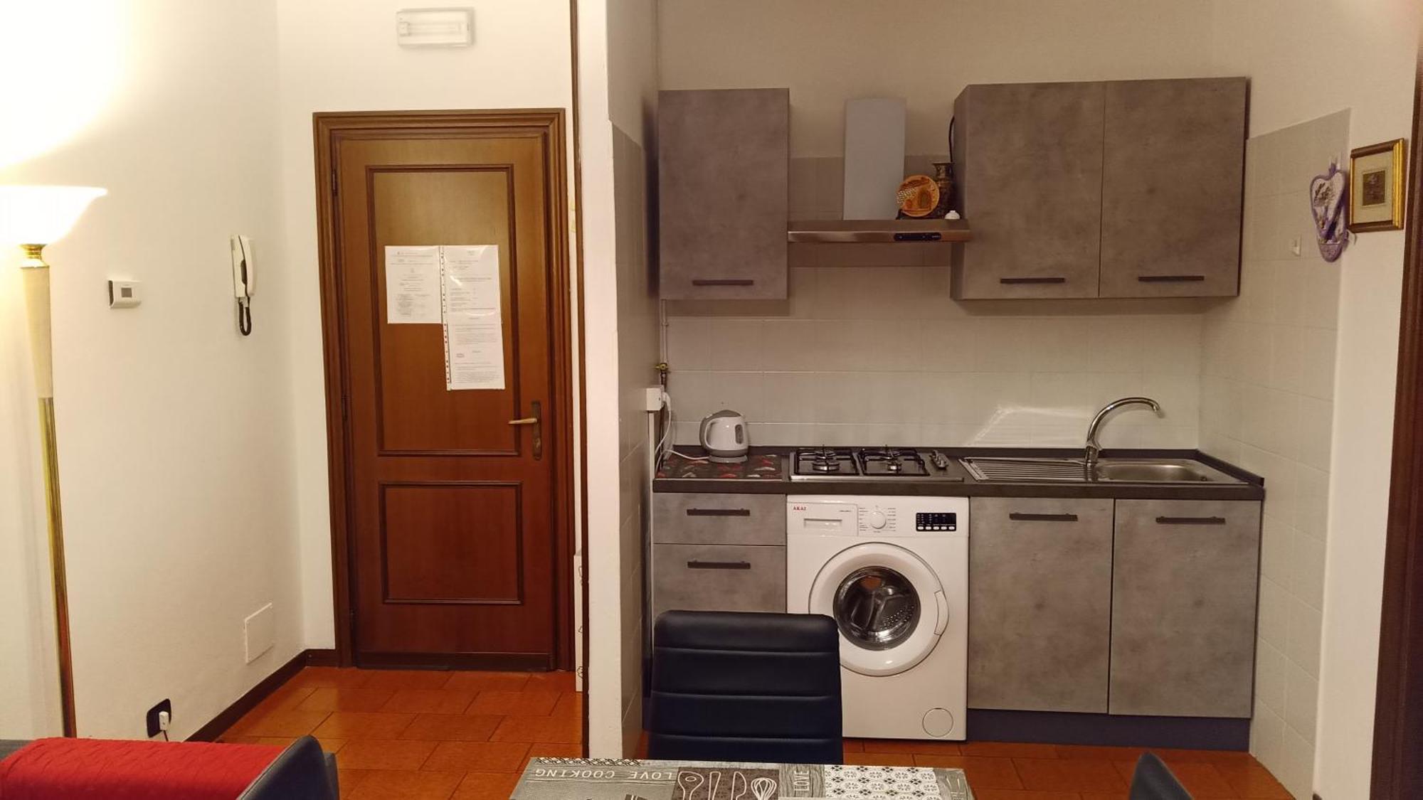 דירות Casa Vittoria Toscolano-Maderno מראה חיצוני תמונה